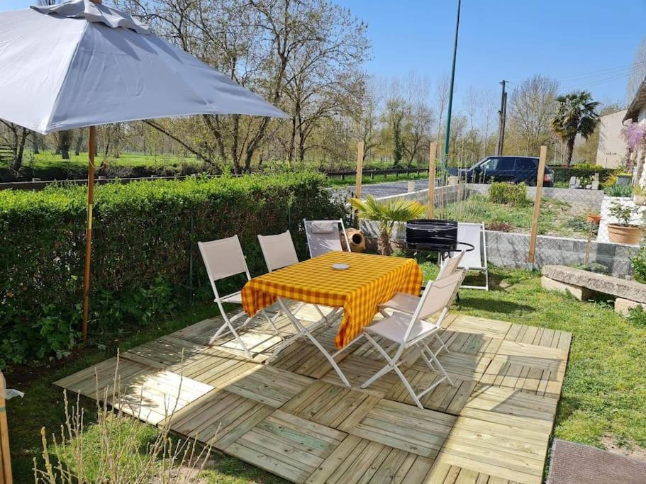 Le Logis Du Heron Кулон Екстериор снимка
